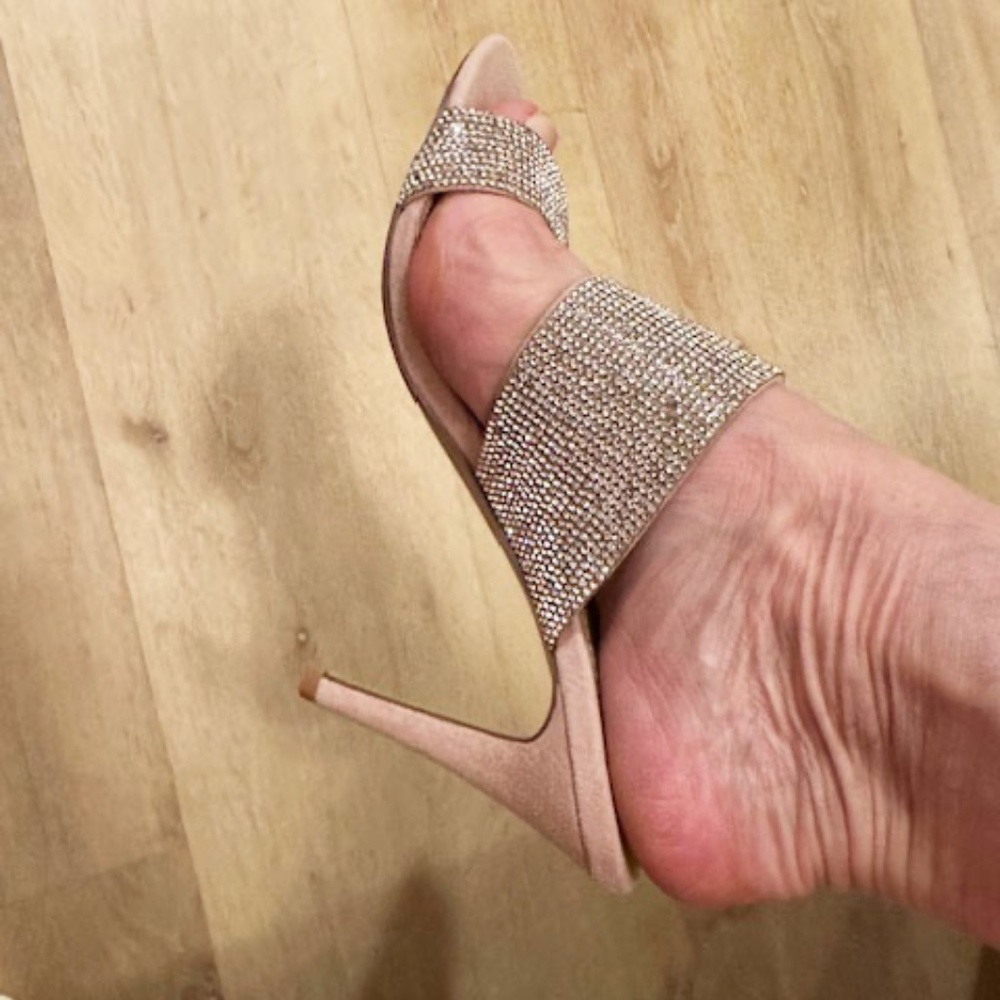 Steve Madden Rhinestone heels - Picture 9 of 9